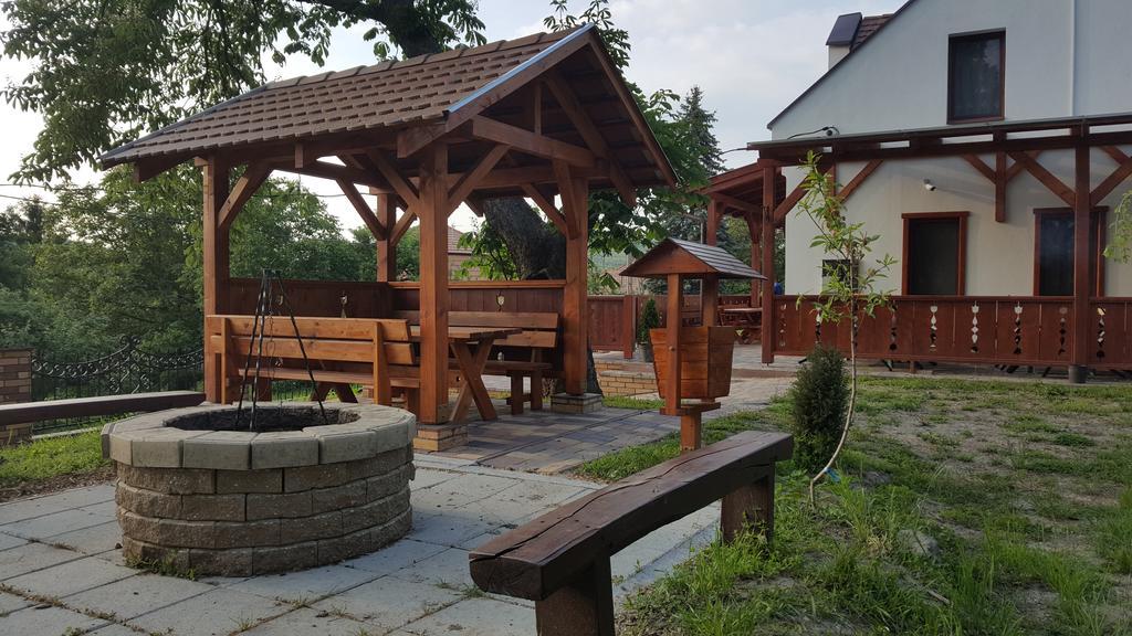 Gesztenyes Vendeghaz Garáb Zewnętrze zdjęcie