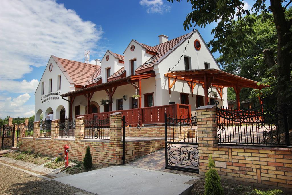 Gesztenyes Vendeghaz Garáb Zewnętrze zdjęcie