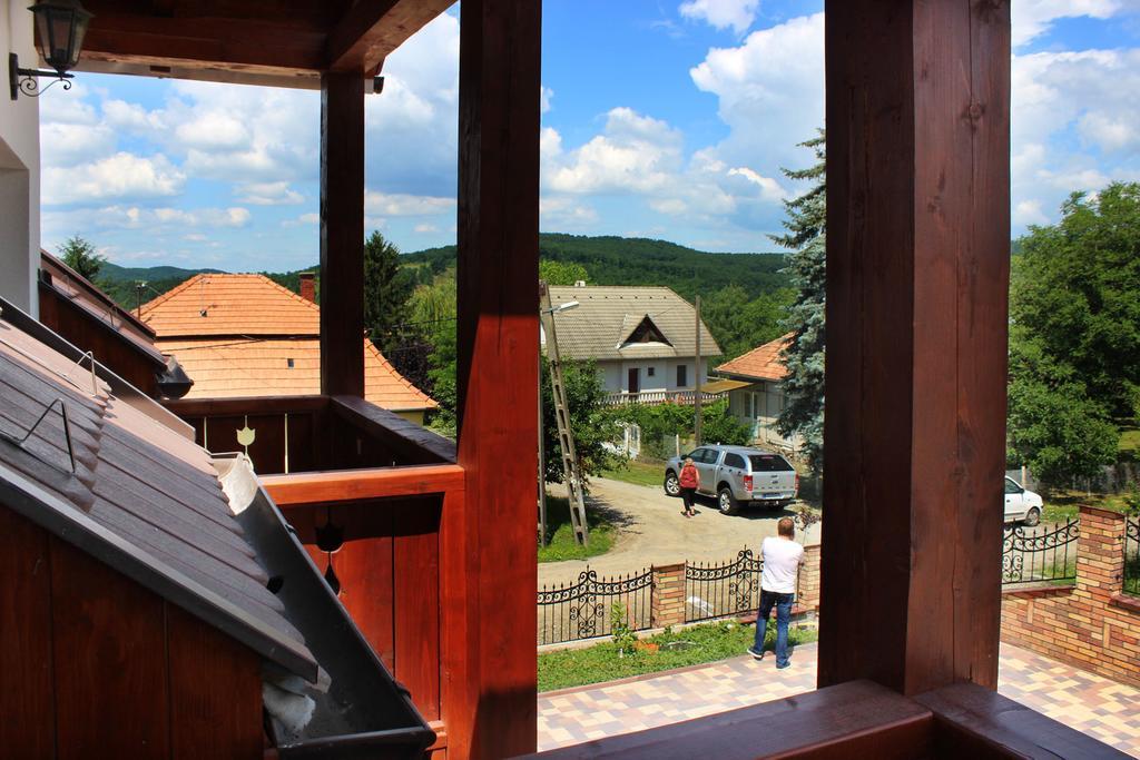 Gesztenyes Vendeghaz Garáb Zewnętrze zdjęcie